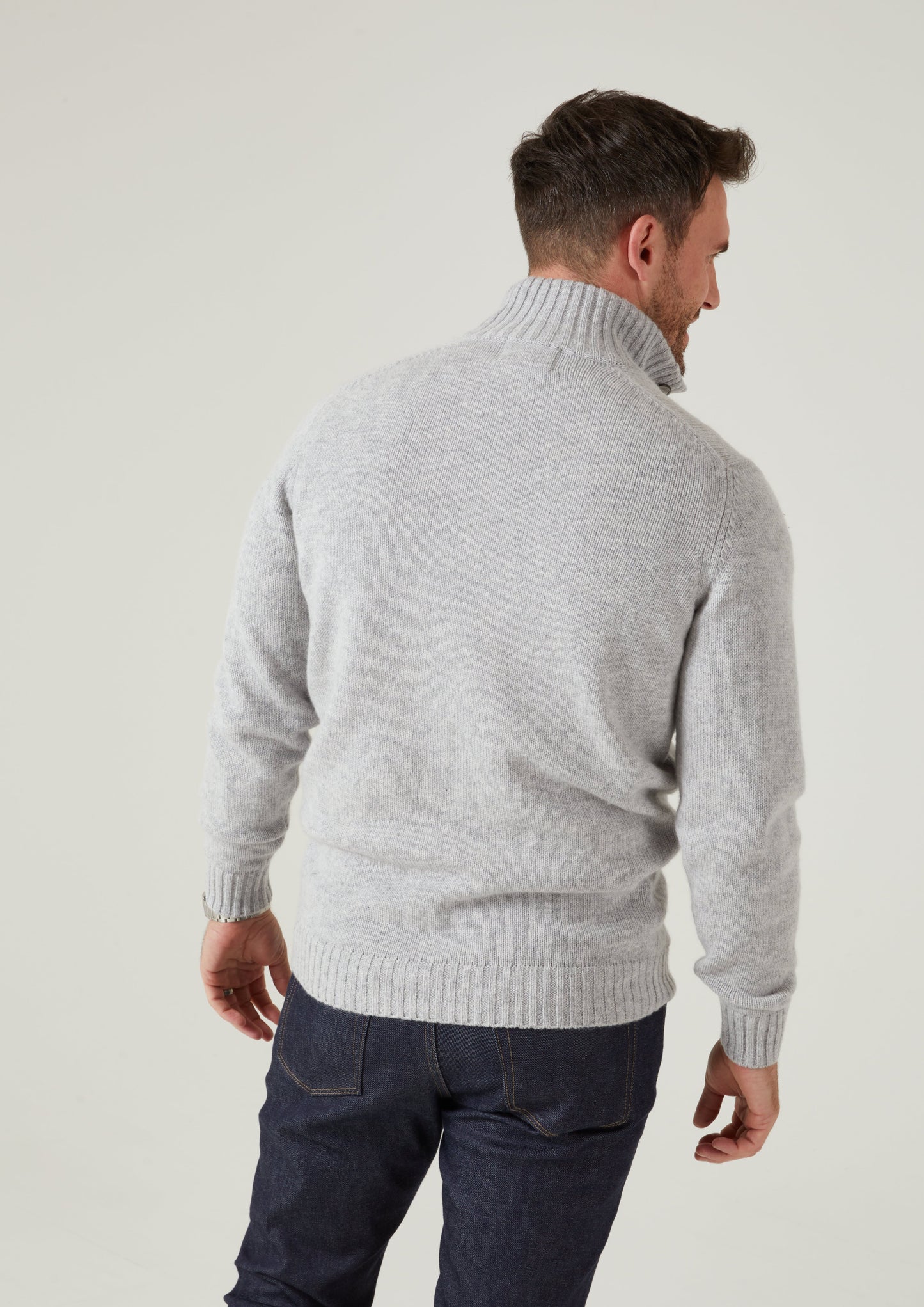 Landford Men's Lambswool Buttoned Jumper In Pearl Grey