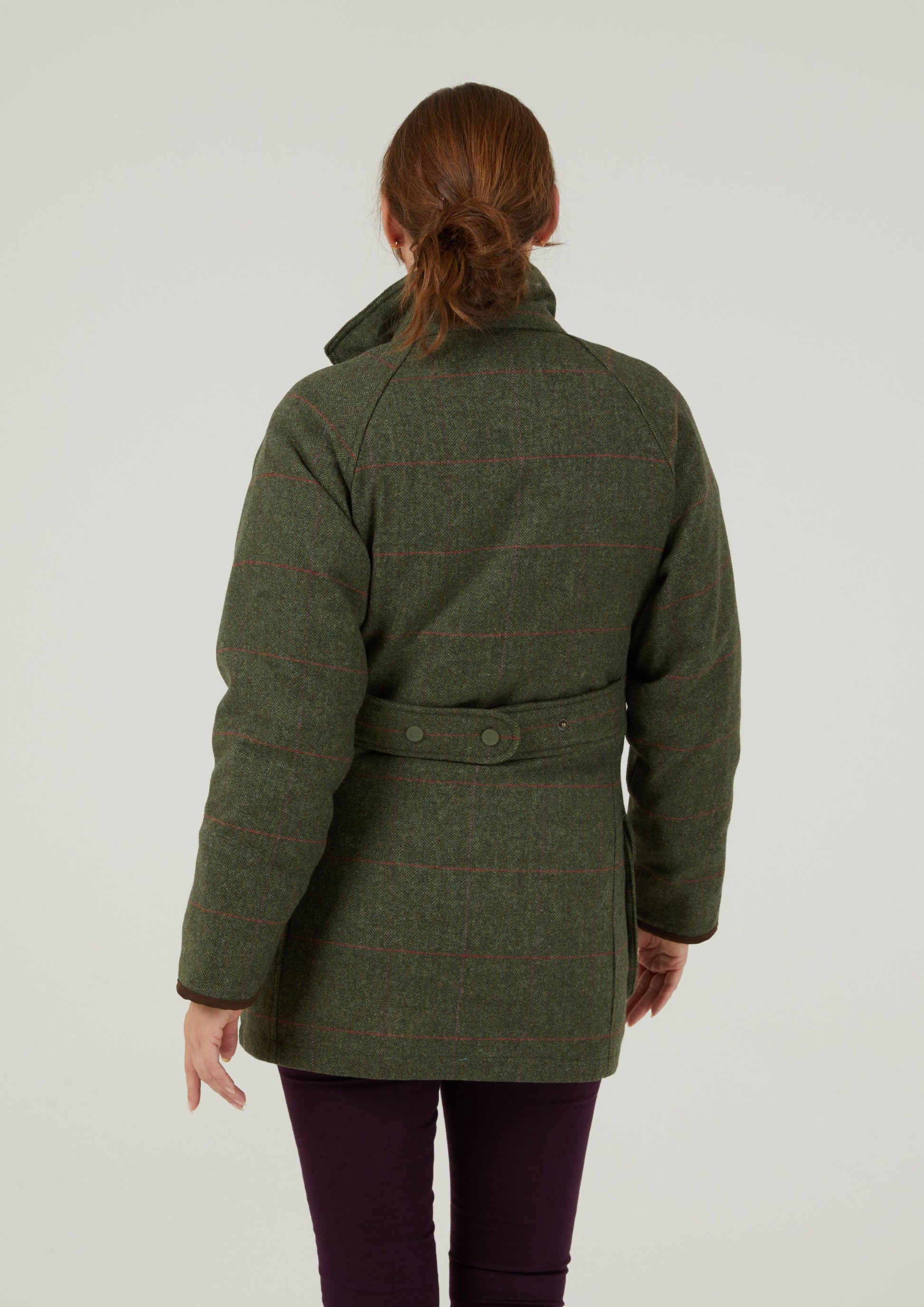 Combrook Ladies Tweed Shooting Coat In Heath