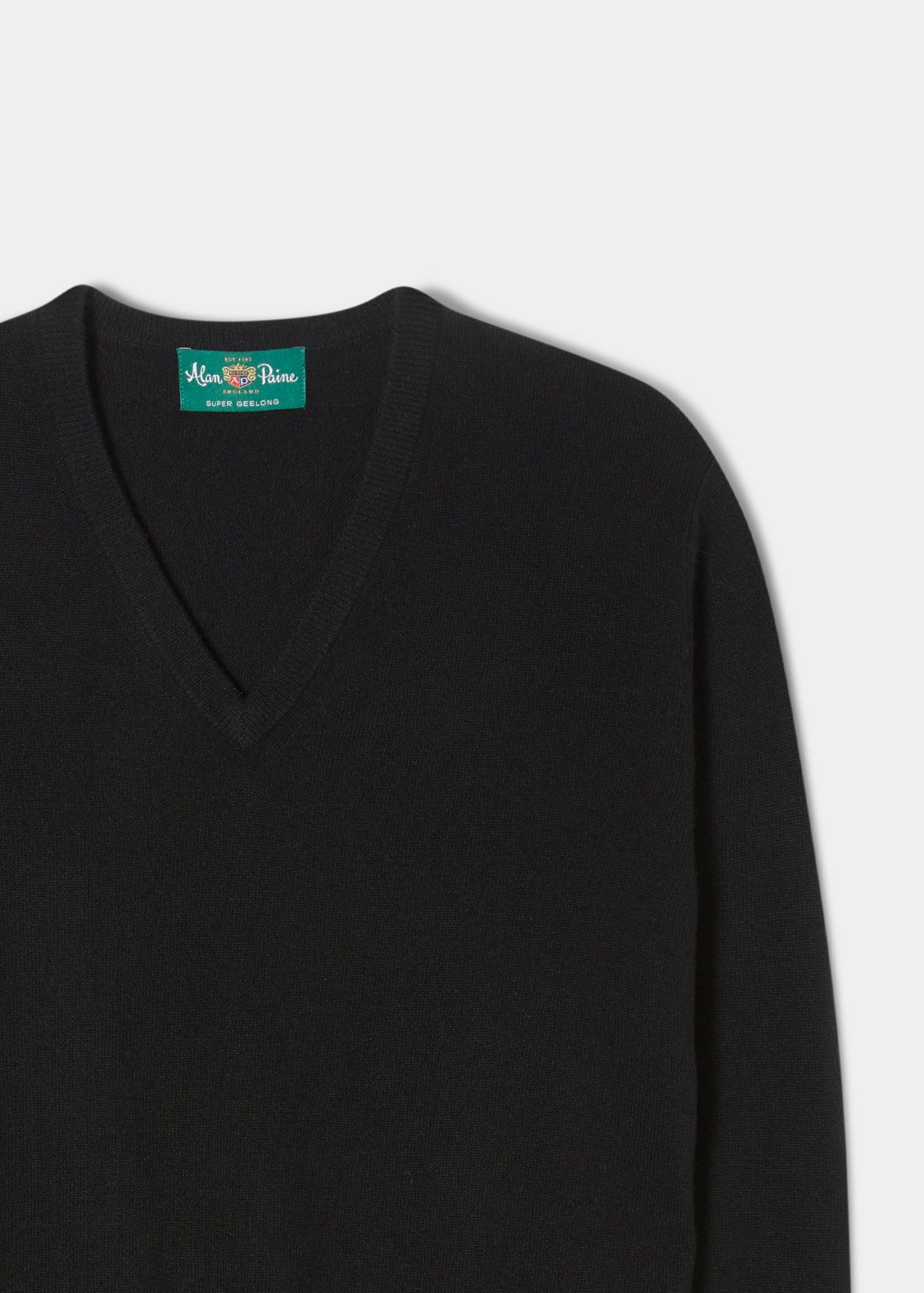 Geelong-Wool-Sweater-Black