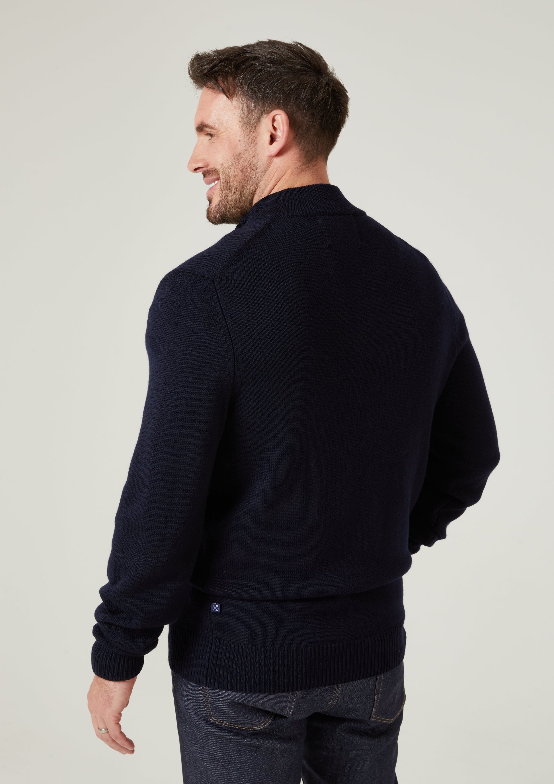 Kunwick Merino Mock Neck Jumper in Dark Navy