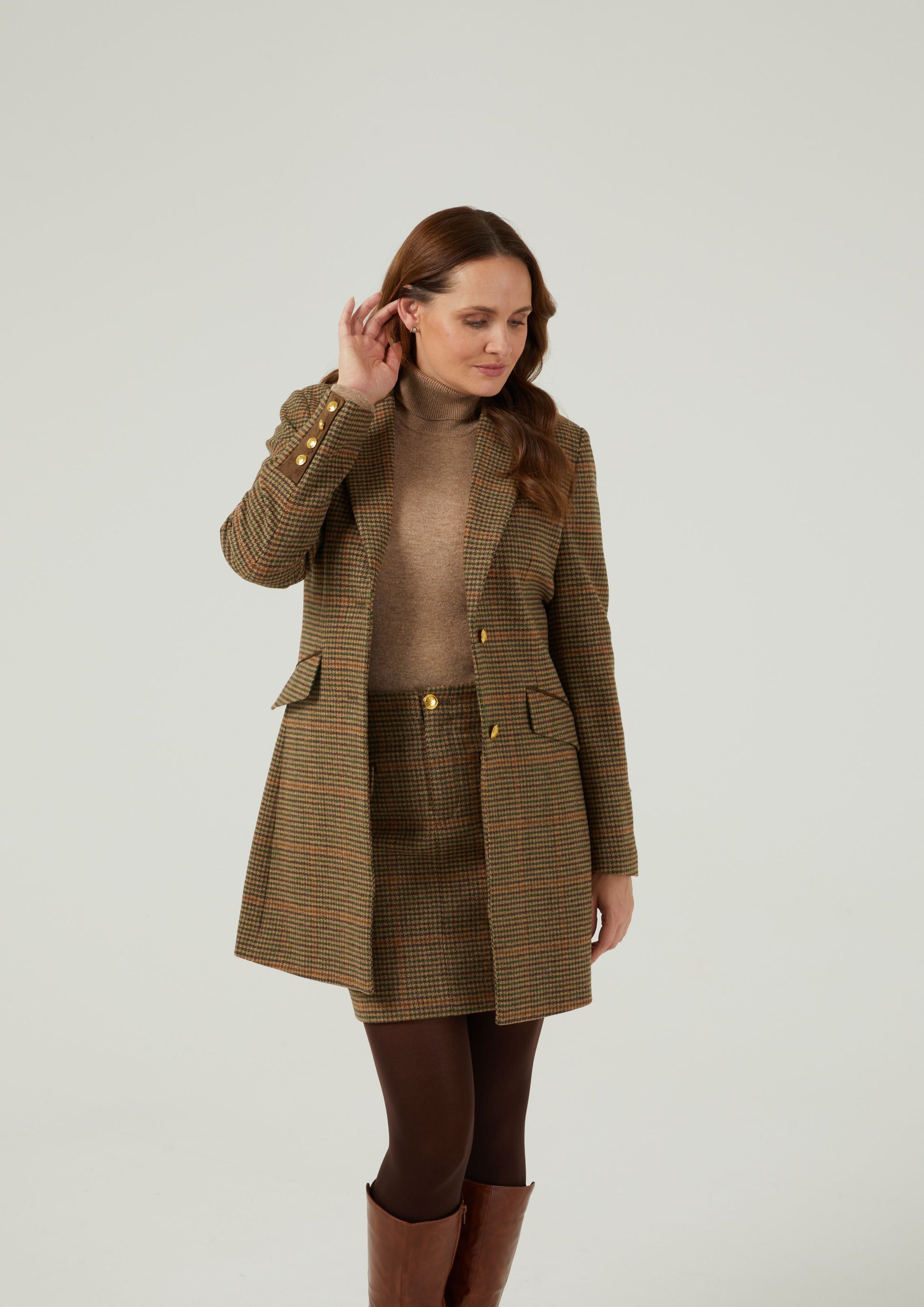 Surrey Ladies Mid-Thigh Tweed Coat In Sycamore 
