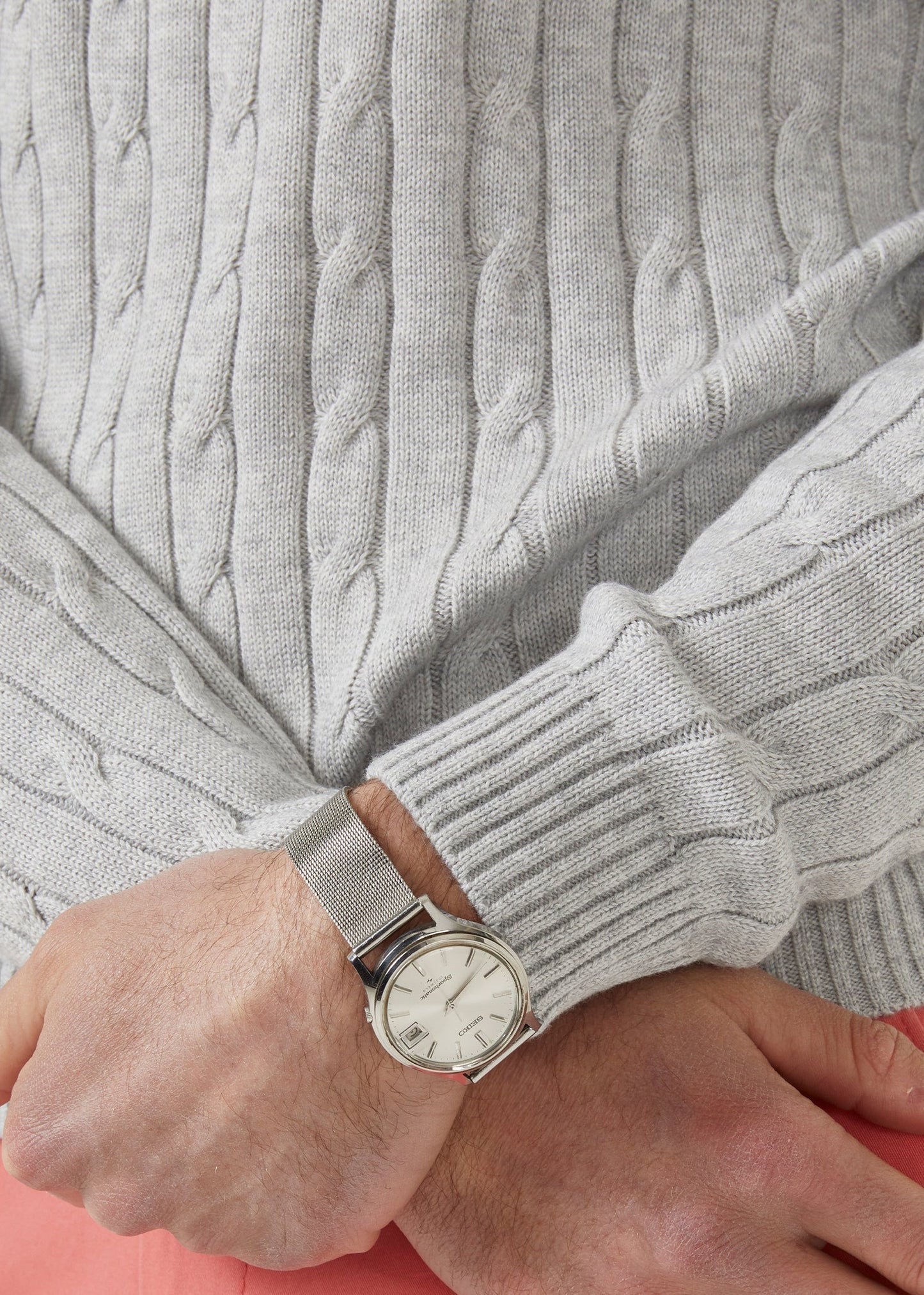 cotton cashmere jumper in dove with a crew neck.